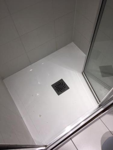 Shower tray installation